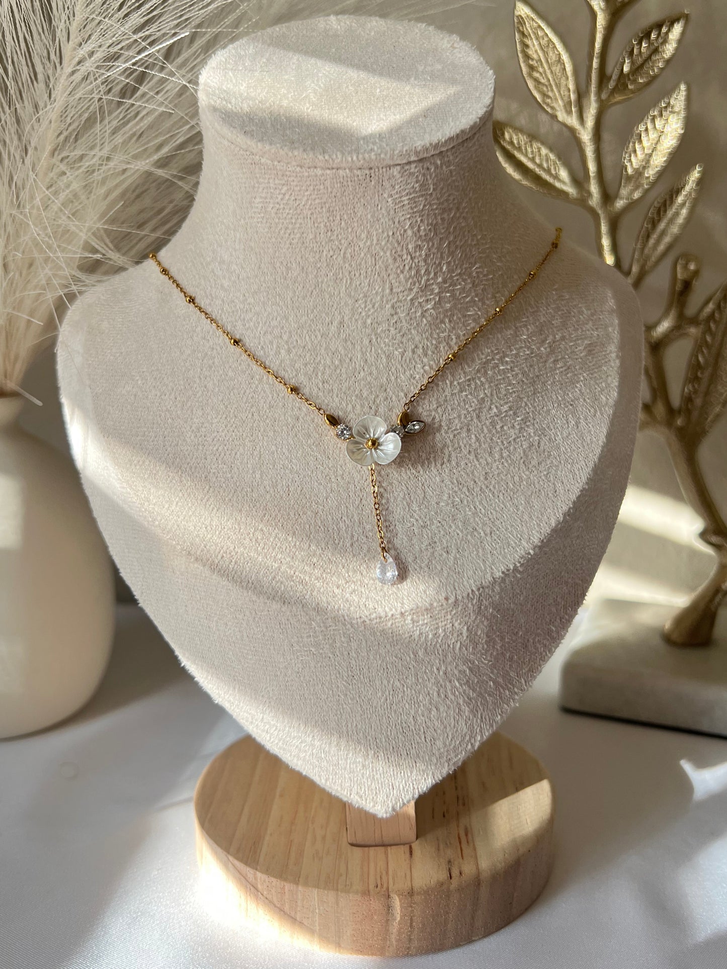 Ivory Blossom Necklace