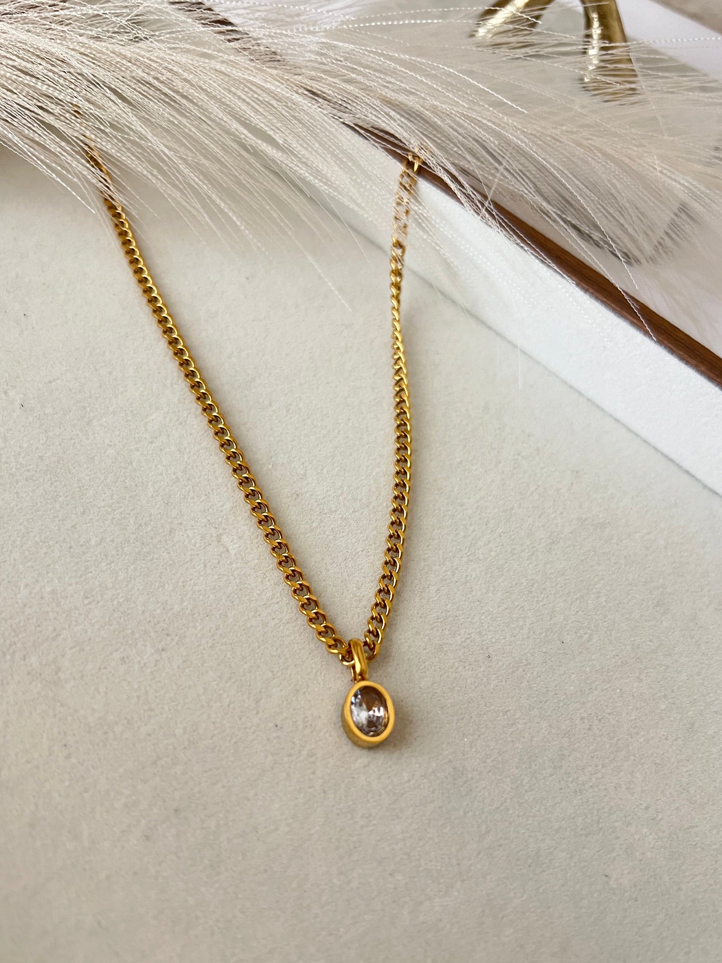 Leah Pendant Necklace