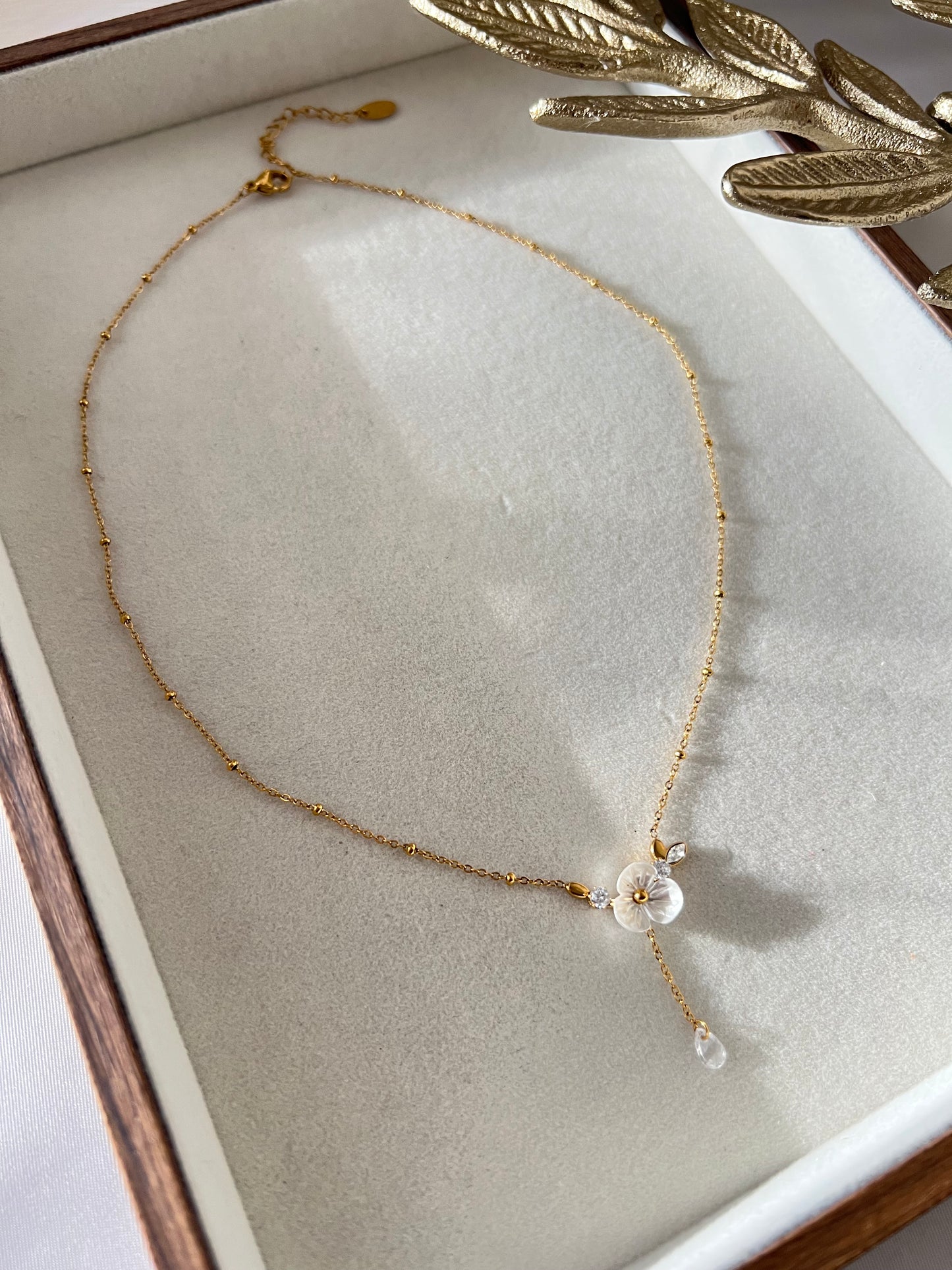 Ivory Blossom Necklace