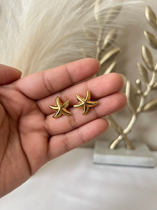 Starfish earrings.